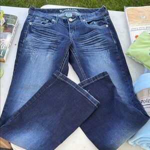 Maurices womens Dark Blue Faded Jeans